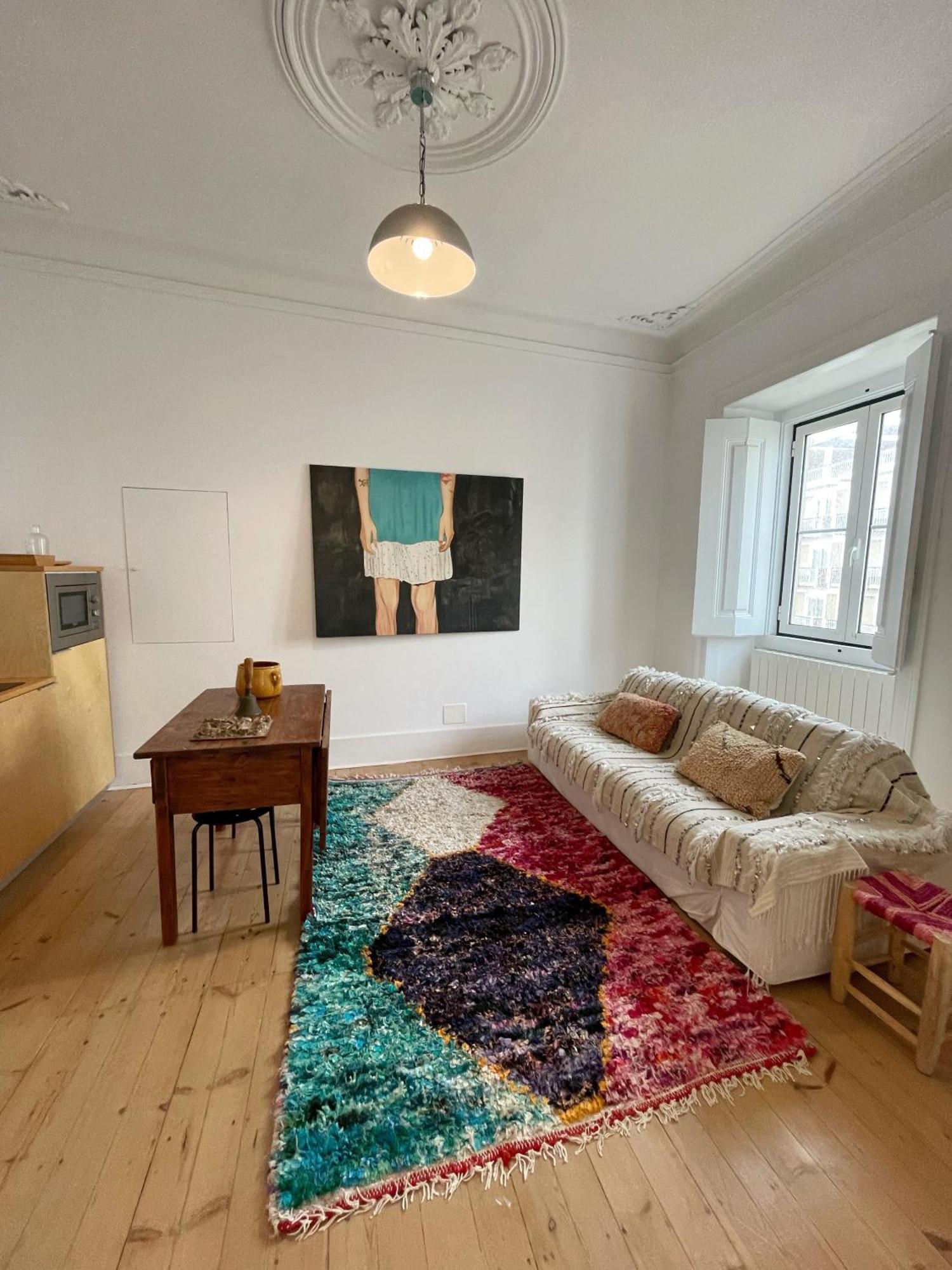 Grace River Apartment *